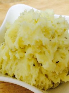 チーズ味のポテトサラダ-レシピのメイン写真