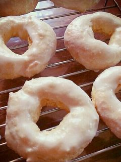 型不要♡もっちもち~なポンデ焼きドーナツ-レシピのメイン写真