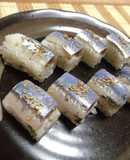 金ごまイリゴマでさんま棒寿司