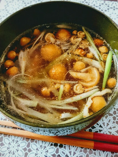 なめこ汁-レシピのメイン写真