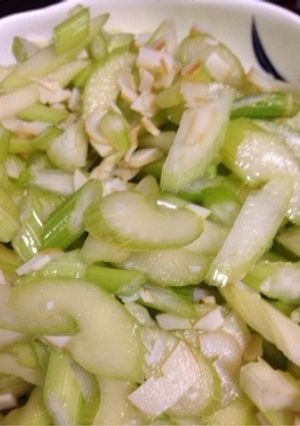 セロリのいかくんサラダ☆-レシピのメイン写真
