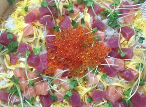 すし太郎で簡単！海鮮ちらし寿司♪-レシピのメイン写真