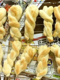 湯だね風手捏ねの三つ編みパン-レシピのメイン写真