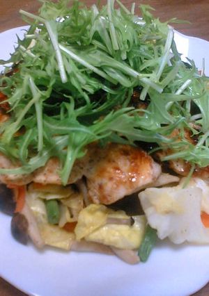 鶏肉のソテー（たっぷり野菜とともに）-レシピのメイン写真