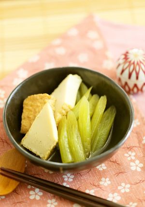 香り豊かなふきと生揚げの煮物-レシピのメイン写真