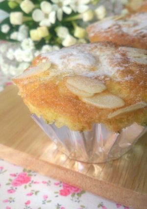 ふわふわ♪アーモンドのカップケーキ-レシピのメイン写真