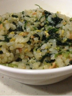 鮭フレークとほうれん草の塩バター炒飯-レシピのメイン写真