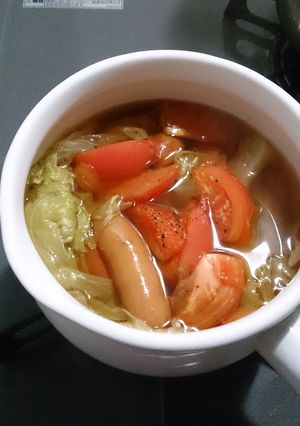 すぐできるレタスとトマトのあったかスープ-レシピのメイン写真