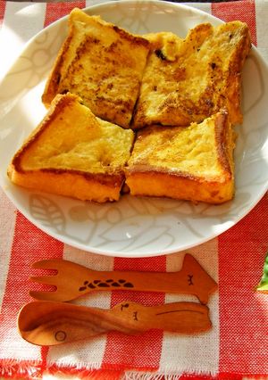 中はふわふわ♡厚切りフレンチトースト-レシピのメイン写真