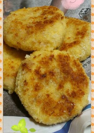 簡単♪お豆腐とツナ入りポテトコロッケ-レシピのメイン写真