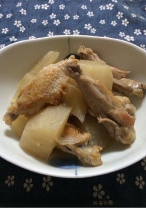 ごま油香る☆*ﾟ大根と鶏手羽中の炒め煮-レシピのメイン写真