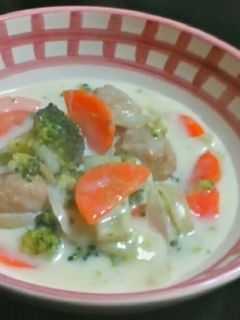 冷凍肉団子で簡単!野菜たっぷりクリーム煮-レシピのメイン写真