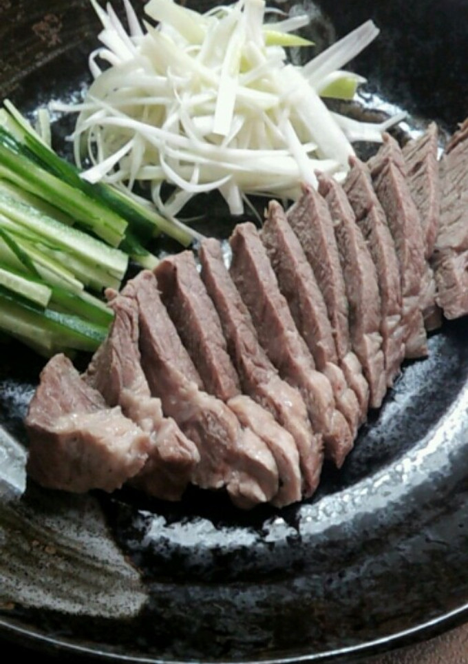 簡単蒸し豚　2種類のタレで-レシピのメイン写真