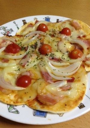 トマト風味のピザー-レシピのメイン写真