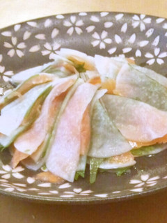 大根とスモークサーモン (´v`o)♡-レシピのメイン写真