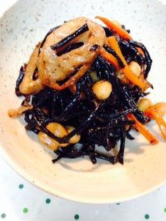 ひじきの煮物(ちくわ入り)簡単です♡-レシピのメイン写真