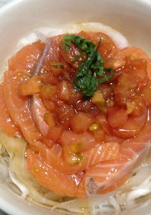 女性の味方！赤の力！サーモントマト丼！-レシピのメイン写真