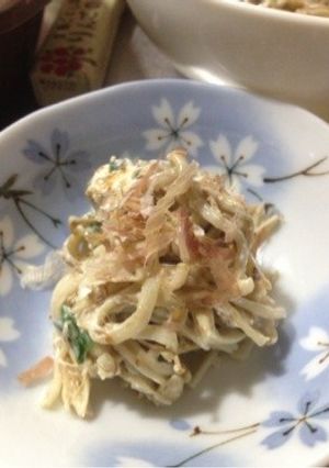 副菜:えのき茸おかかクリームチーズ和え-レシピのメイン写真