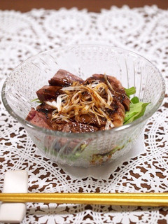 簡単!スタミナステーキ丼-レシピのメイン写真