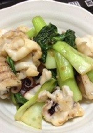 イカ下足と小松菜の醤油バター-レシピのメイン写真