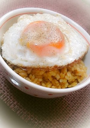 ドライカレー目玉焼き乗せ。ズボラ飯。-レシピのメイン写真