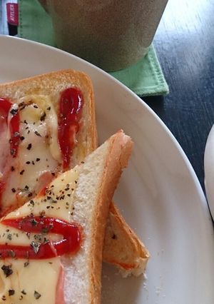パパッと朝食！簡単なのに本格的惣菜パン♪-レシピのメイン写真