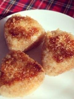 バター醤油焼きおにぎり♡-レシピのメイン写真