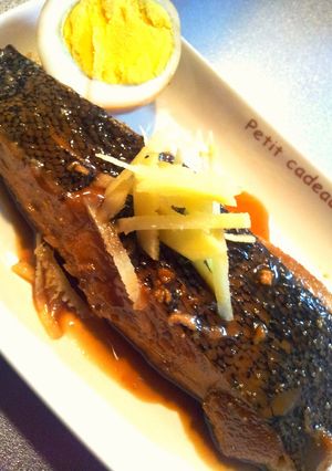 簡単カレイの煮付け♪ついでに味玉-レシピのメイン写真