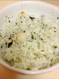 ワカメご飯の素に一工夫♪-レシピのメイン写真