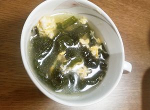 わかめ、たまねぎ、たまごスープ☆中華風-レシピのメイン写真