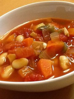 お豆さん入りミネストローネ♪-レシピのメイン写真