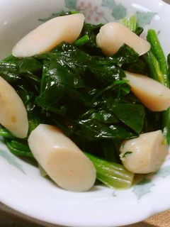 簡単☆ほうれん草とギョニソの炒め物♪-レシピのメイン写真