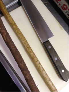 ゴボウの皮むき(^^)-レシピのメイン写真