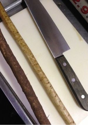 ゴボウの皮むき(^^)-レシピのメイン写真