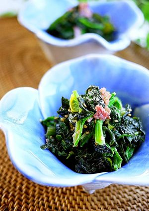 ほうれん草とワカメの梅マヨ和え-レシピのメイン写真