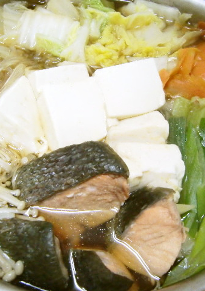 ★簡単！我が家の＊鮭のお鍋＊お醤油味♪-レシピのメイン写真
