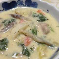 รูปของ 味噌チーズ豆乳の根菜シチュー