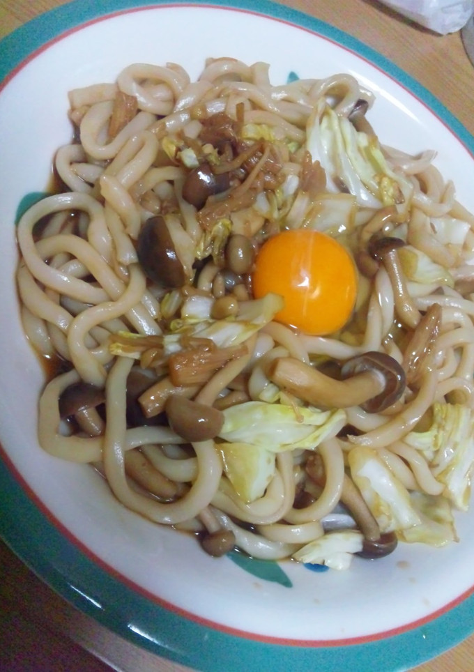 残り野菜消費に♪すき焼き風うどん-レシピのメイン写真
