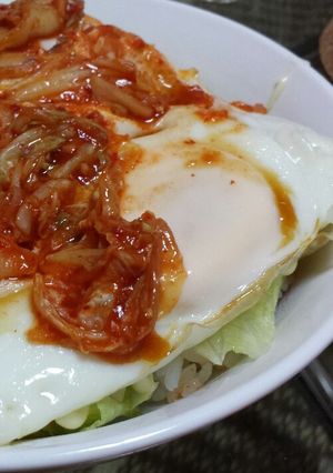 キムチ*ベーコンエッグ丼♪-レシピのメイン写真