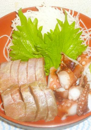 パパのタコとマグロ頬肉刺身-レシピのメイン写真