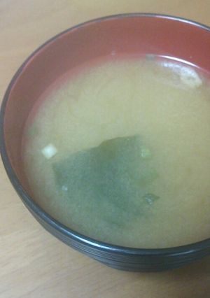 生姜入り**飲んだらぽっかぽかお味噌汁-レシピのメイン写真