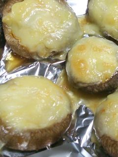 椎茸のピザ風焼き-レシピのメイン写真