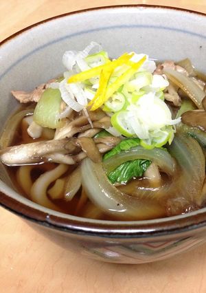 野菜たっぷり肉うどん-レシピのメイン写真