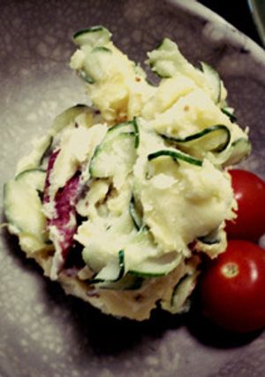 さつまいもとクリームチーズサラダ-レシピのメイン写真