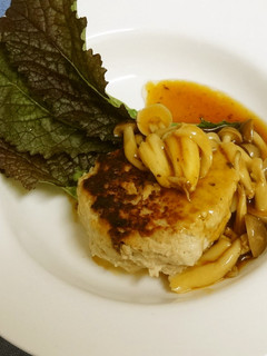 ふわとろ山芋ハンバーグ きのこソースかけ-レシピのメイン写真