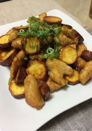 鶏むね肉とサツマイモの揚げ焼き煮！-レシピのメイン写真