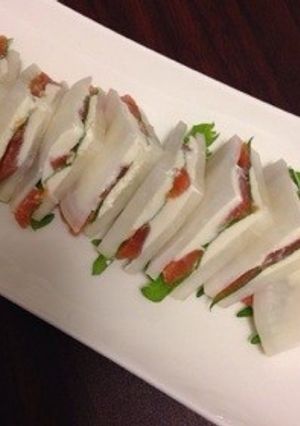 大根のクリームチーズとサーモンサンド♬-レシピのメイン写真