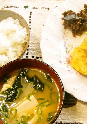 朝ご飯は、お味噌汁と玉子焼の和食-レシピのメイン写真