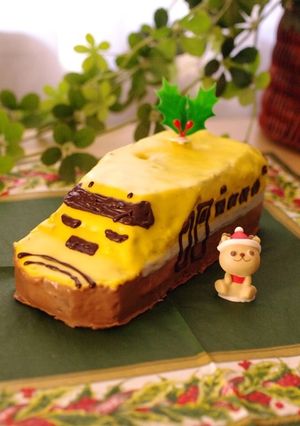 ドクターイエローの簡単クリスマスケーキ-レシピのメイン写真
