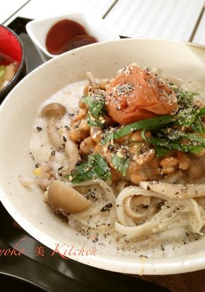 納豆丼シリーズ☆きのこ入り納豆とろろ丼-レシピのメイン写真